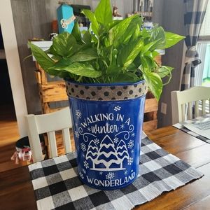 Rustic holiday decor